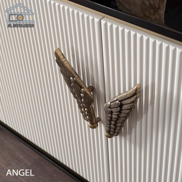 ANGEL - Image 11