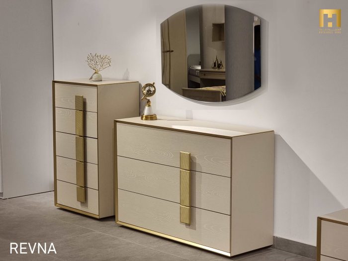 REVNA - Image 11