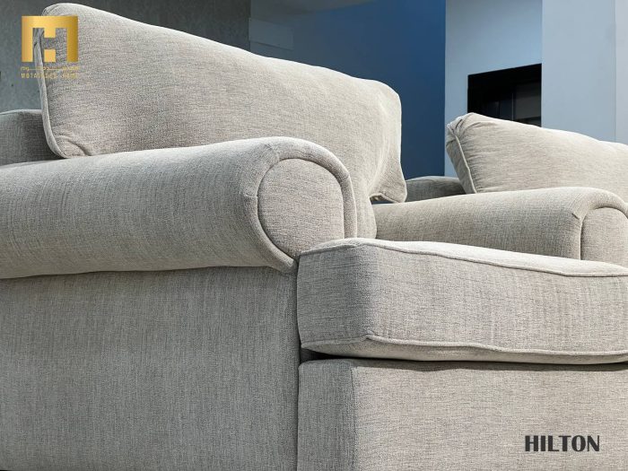 HILTON - Image 9